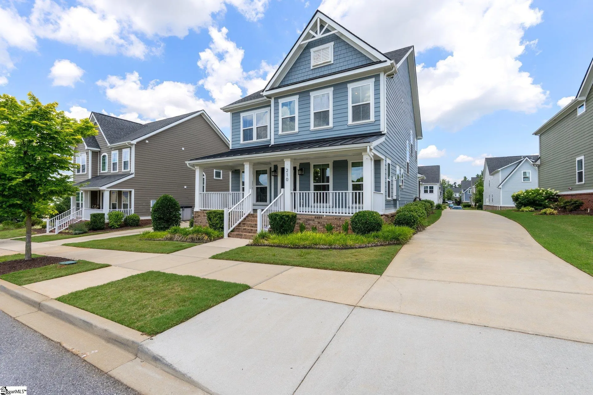 Property image 2 at 210 Alister Drive, Greenville, SC 29607
