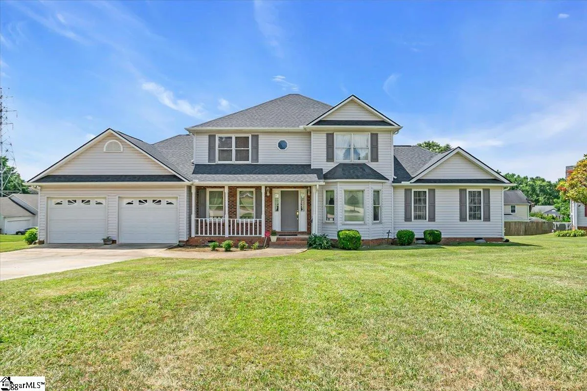 1 Foxwood Court
