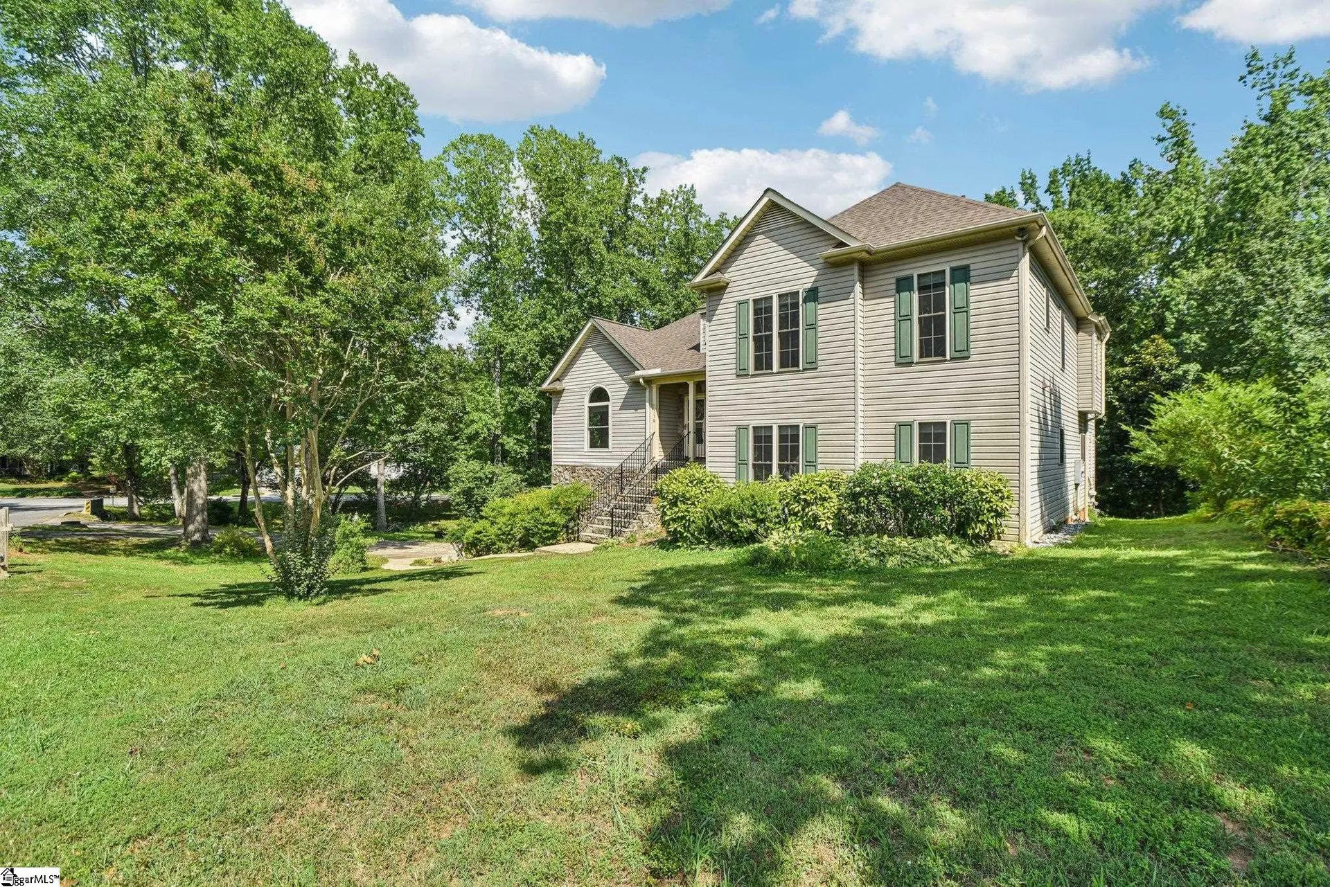 Property image 2 at 710 Pineapple Pointe, Greenville, SC 29607