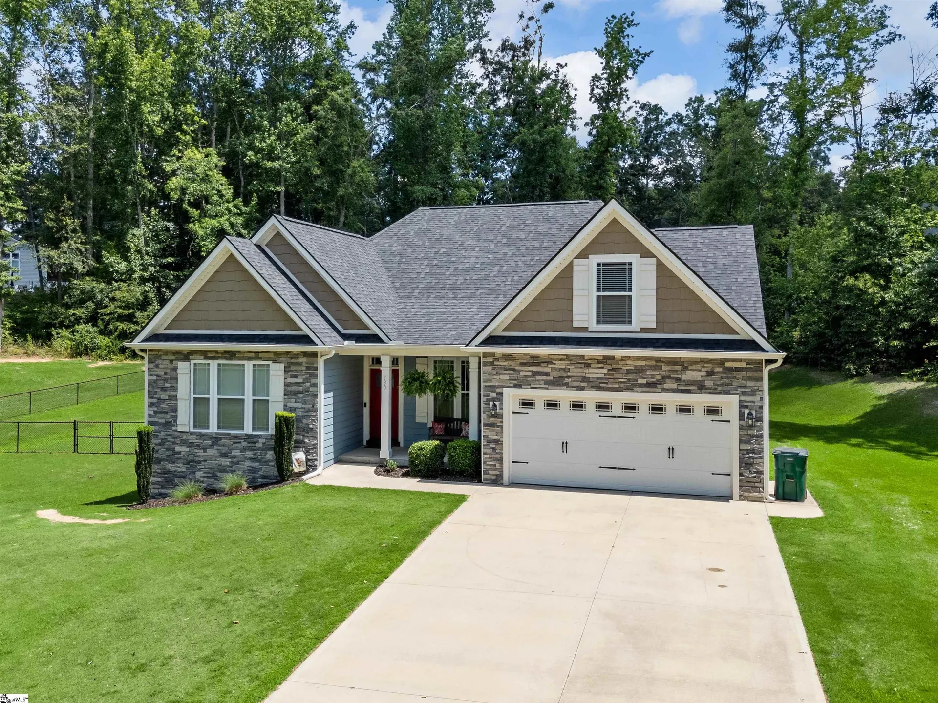 Property image 3 at 130 Cane Creek Way, Campobello, SC 29322