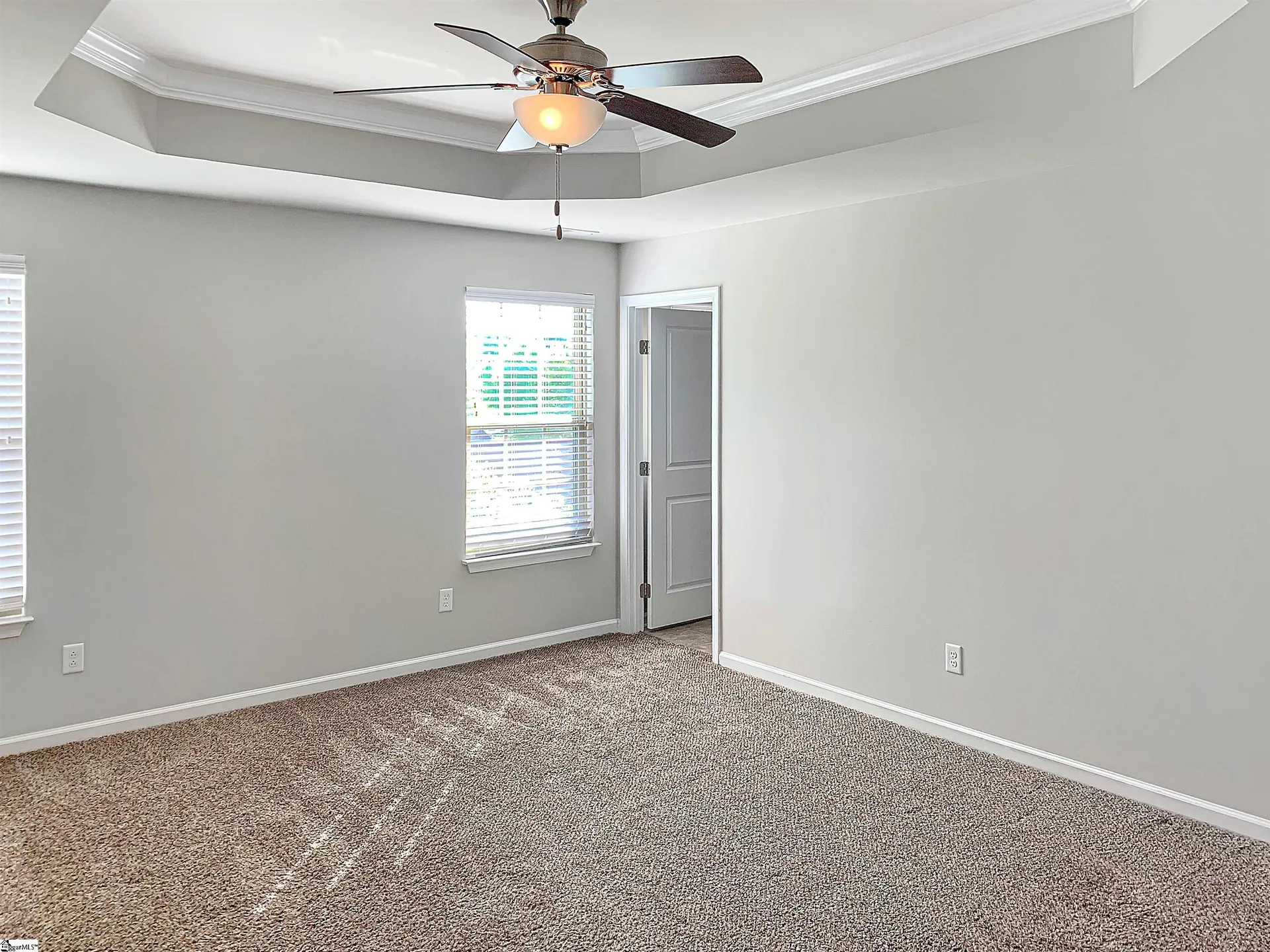 Property image 2 at 8 Irvington Drive, Greer, SC 29650
