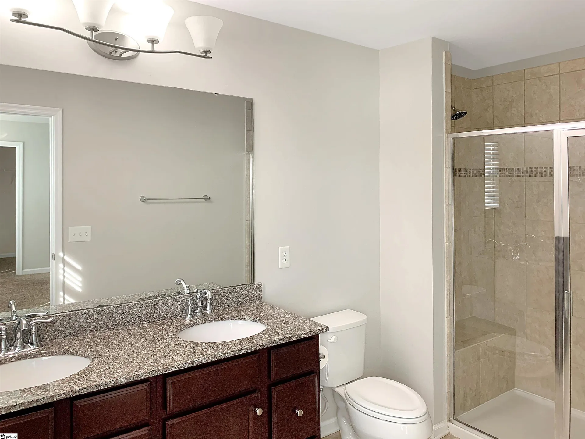 Property image 3 at 8 Irvington Drive, Greer, SC 29650