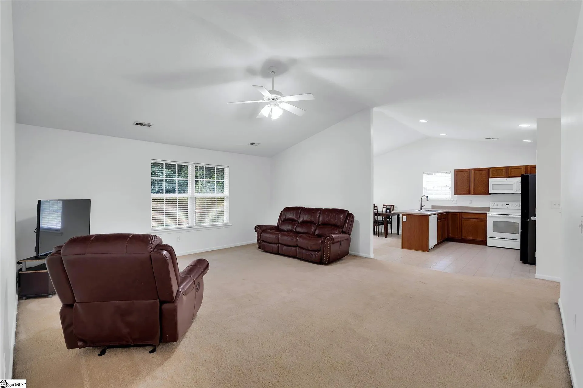 Property image 4 at 100 Granite Woods Way, Greer, SC 29650