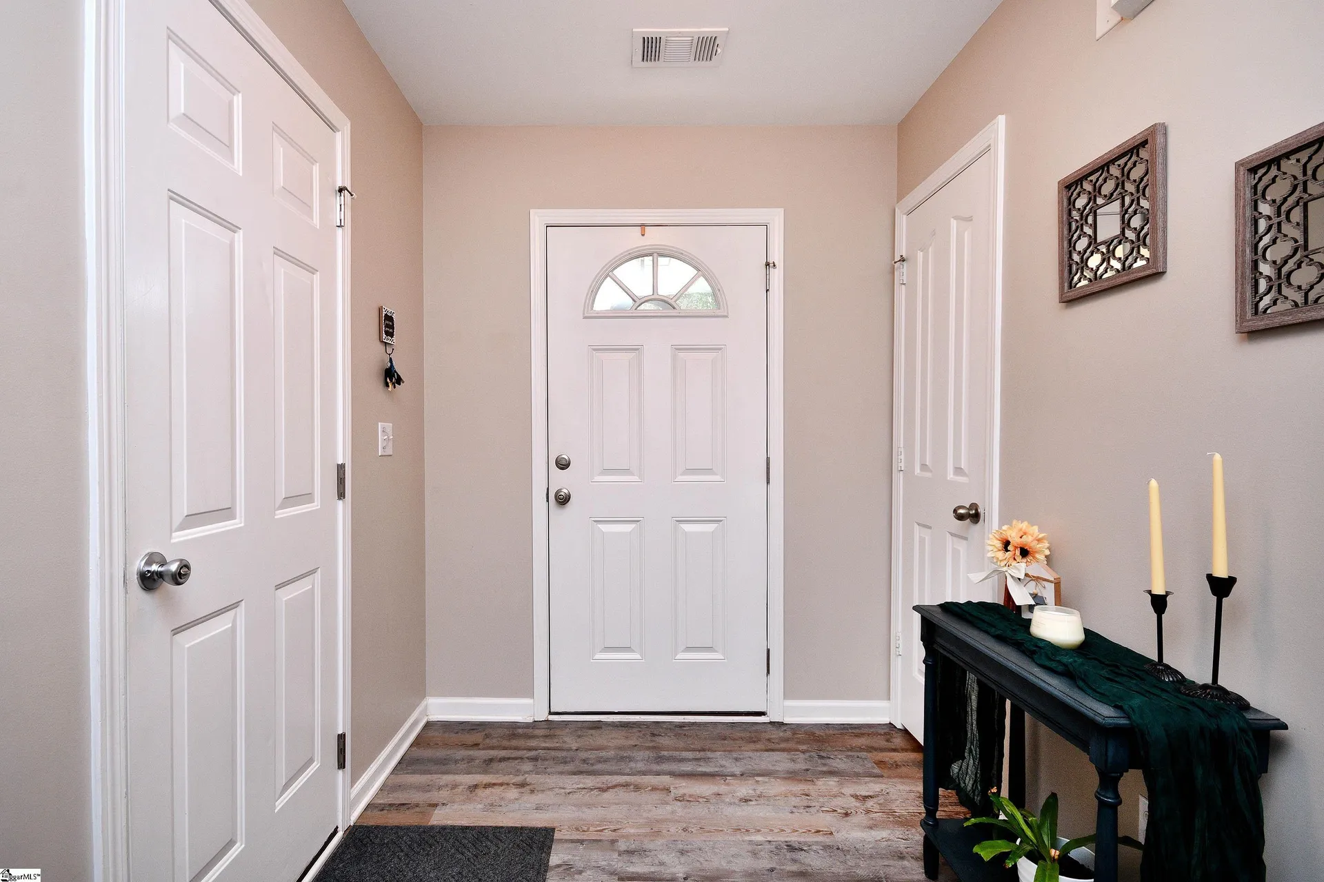 Property image 2 at 4 Riverbed Drive, Greenville, SC 29605