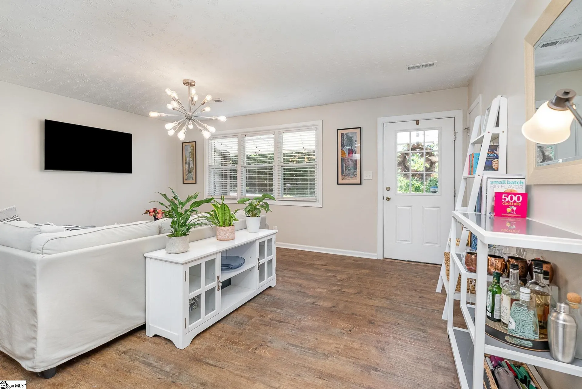 Property image 4 at 13 Alberta Avenue, Greenville, SC 29617