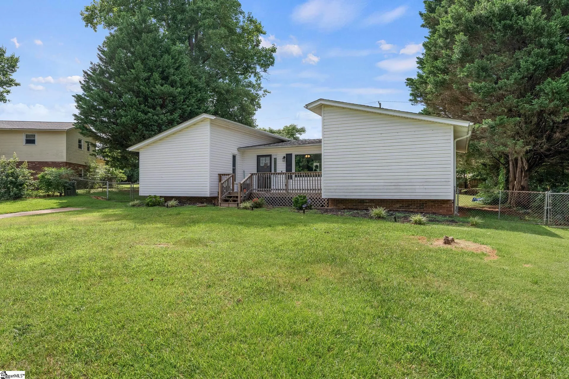 Property image 2 at 303 Sharon Lane, Easley, SC 29640