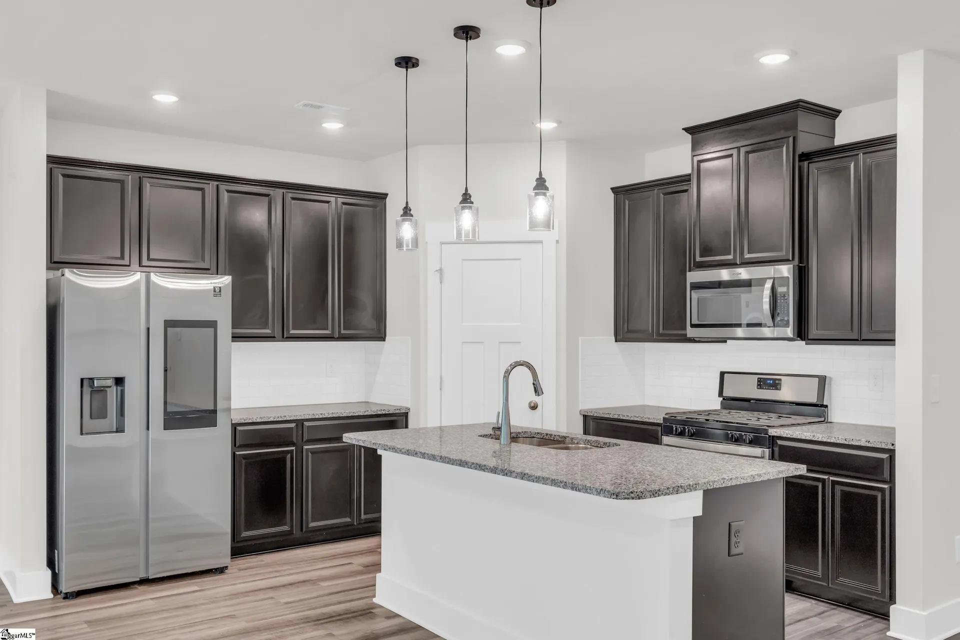 Property image 2 at 301 Pewter Circle, Simpsonville, SC 29680