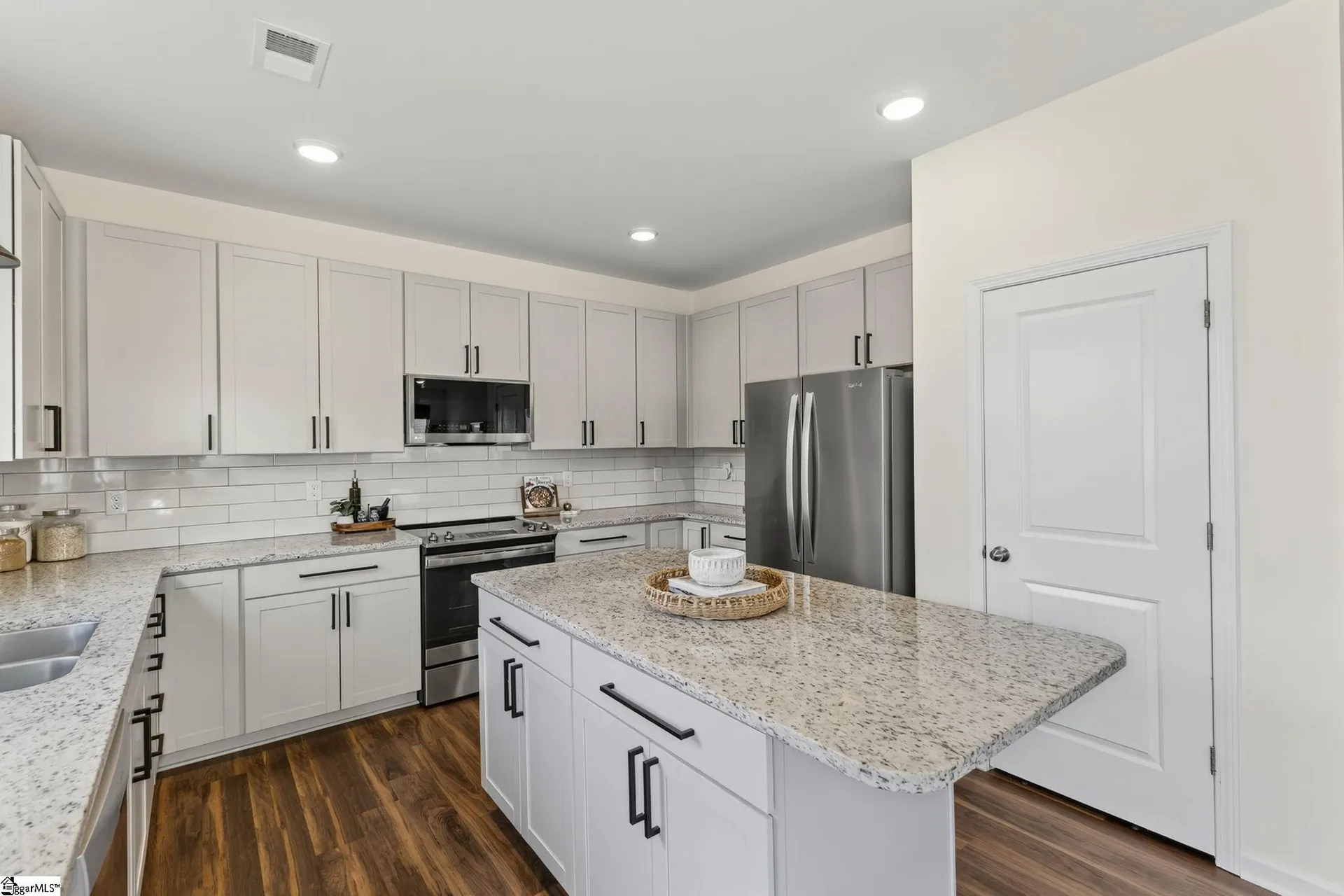Property image 2 at 414 Balvenie Drive, Greenville, SC 29607