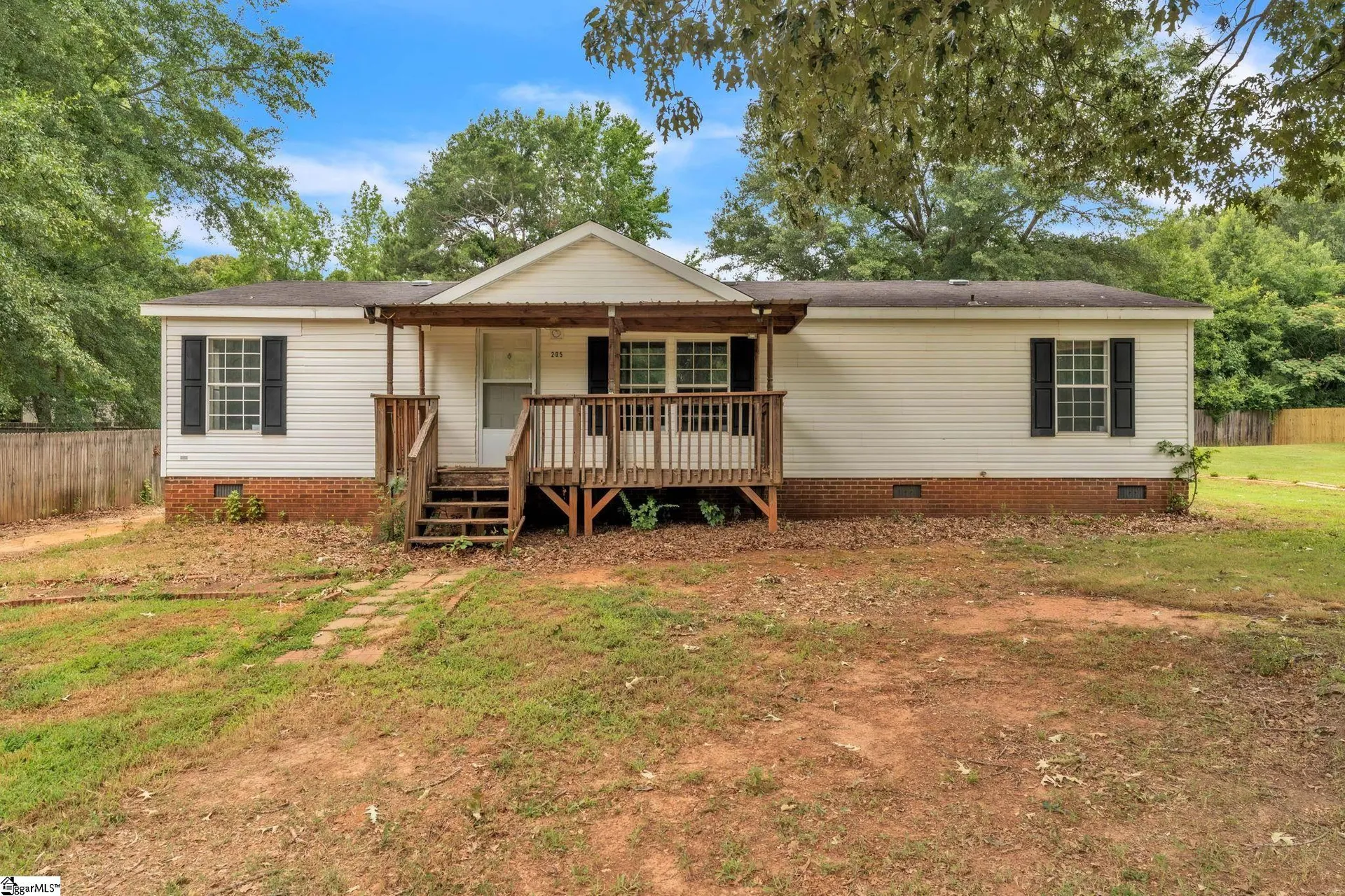 Chevy Chase, Pelzer Community