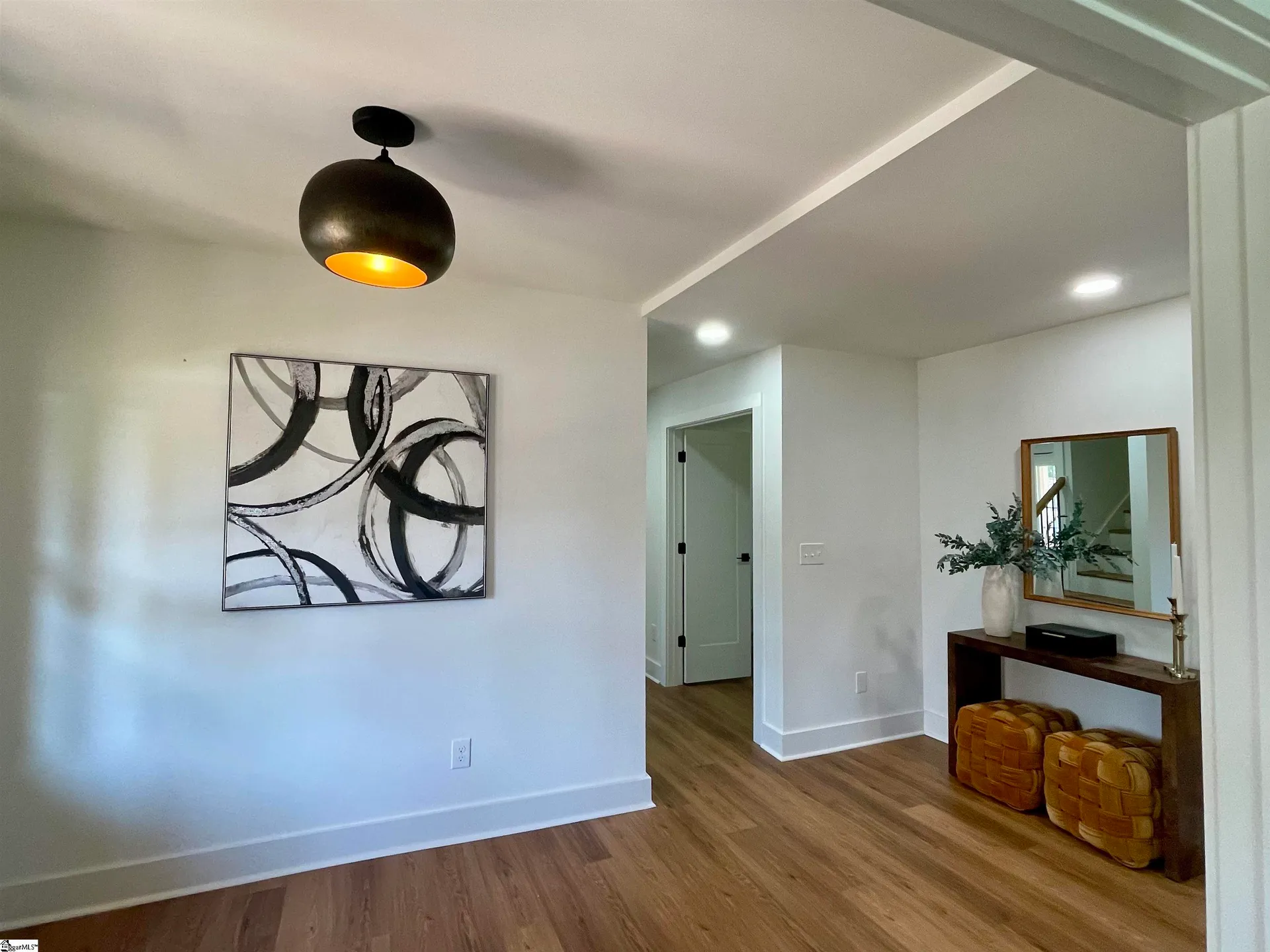 Property image 3 at 2 Dahlglen Avenue, Greenville, SC 29607