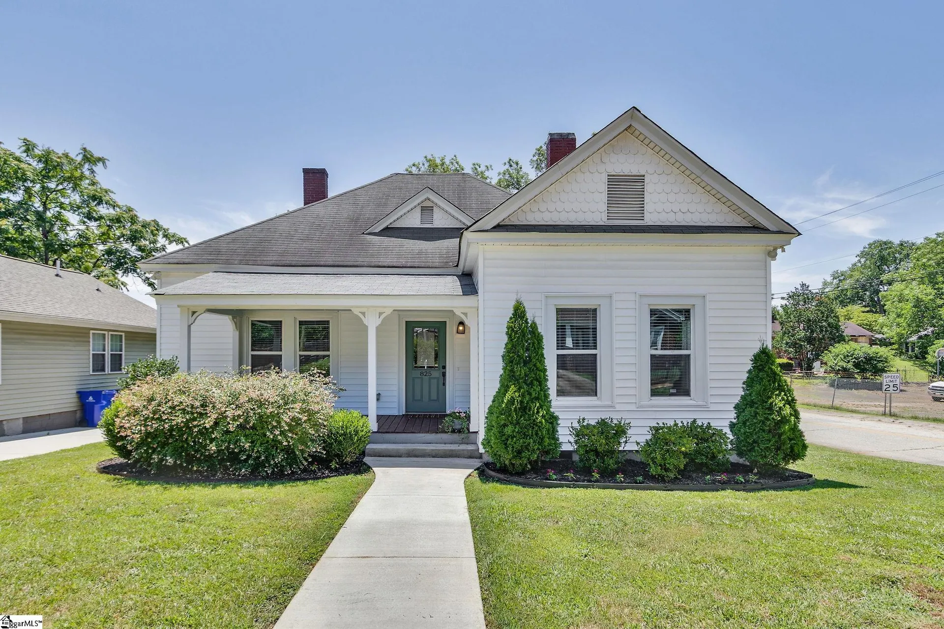 825 Green Avenue