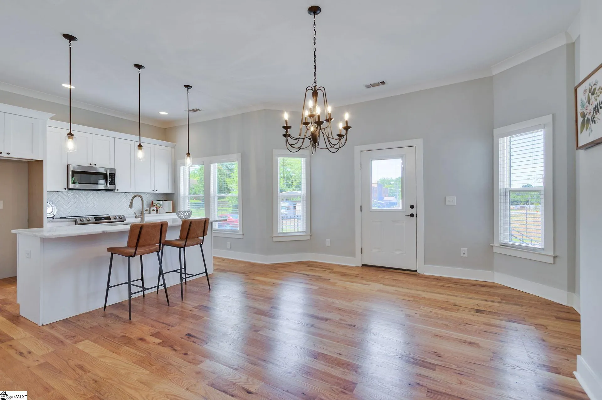 Property image 3 at 825 Green Avenue, Greenville, SC 29605