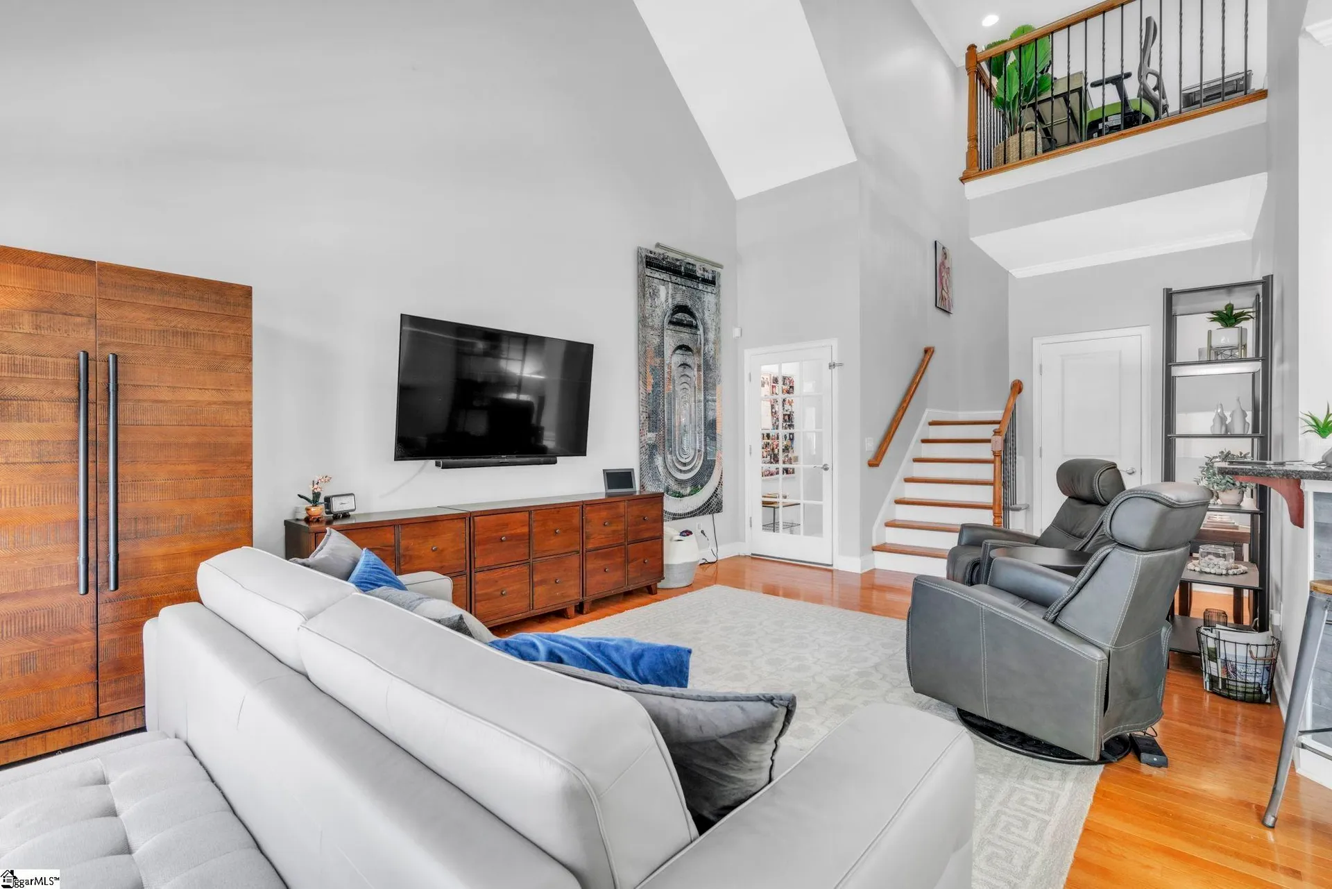 Property image 3 at 1 Edge Court, Greenville, SC 29609
