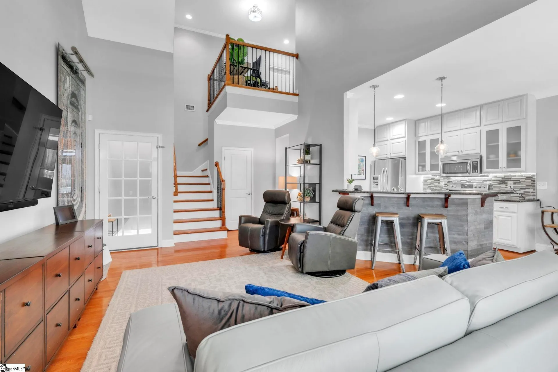 Property image 4 at 1 Edge Court, Greenville, SC 29609