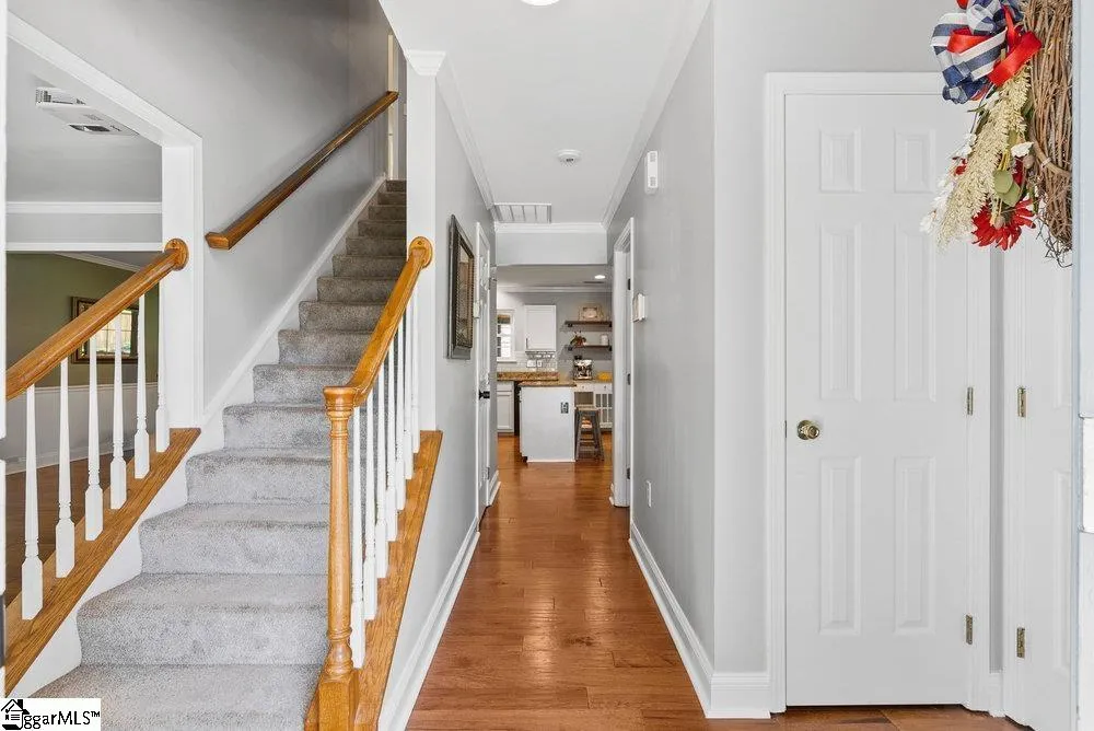 Property image 3 at 211 Highgate Circle, Greer, SC 29650
