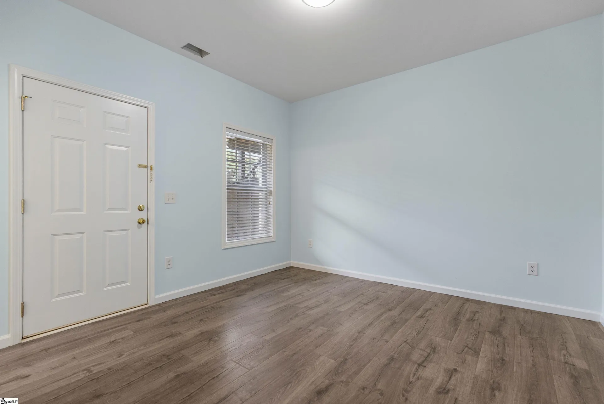 Property image 5 at 309 Savoy Court, Greenville, SC 29607