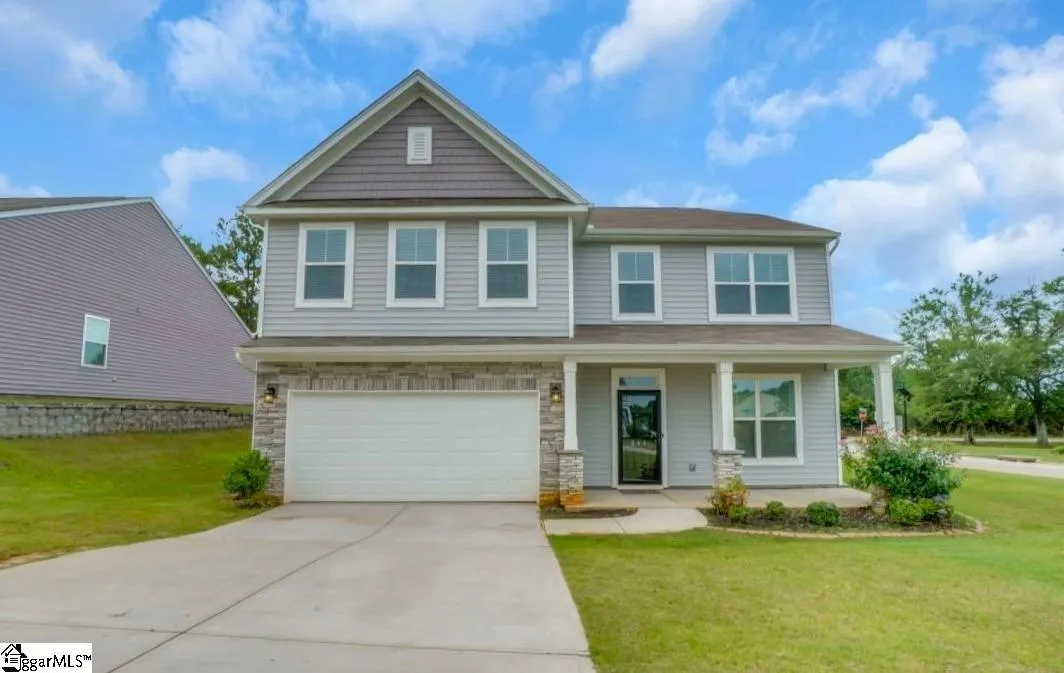 Caledonia, Easley Community