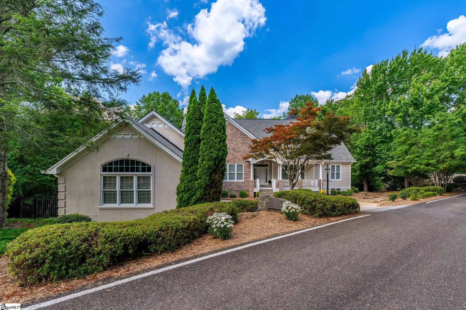 Property image 2 at 3 Soft Breeze Court, Landrum, SC 29356