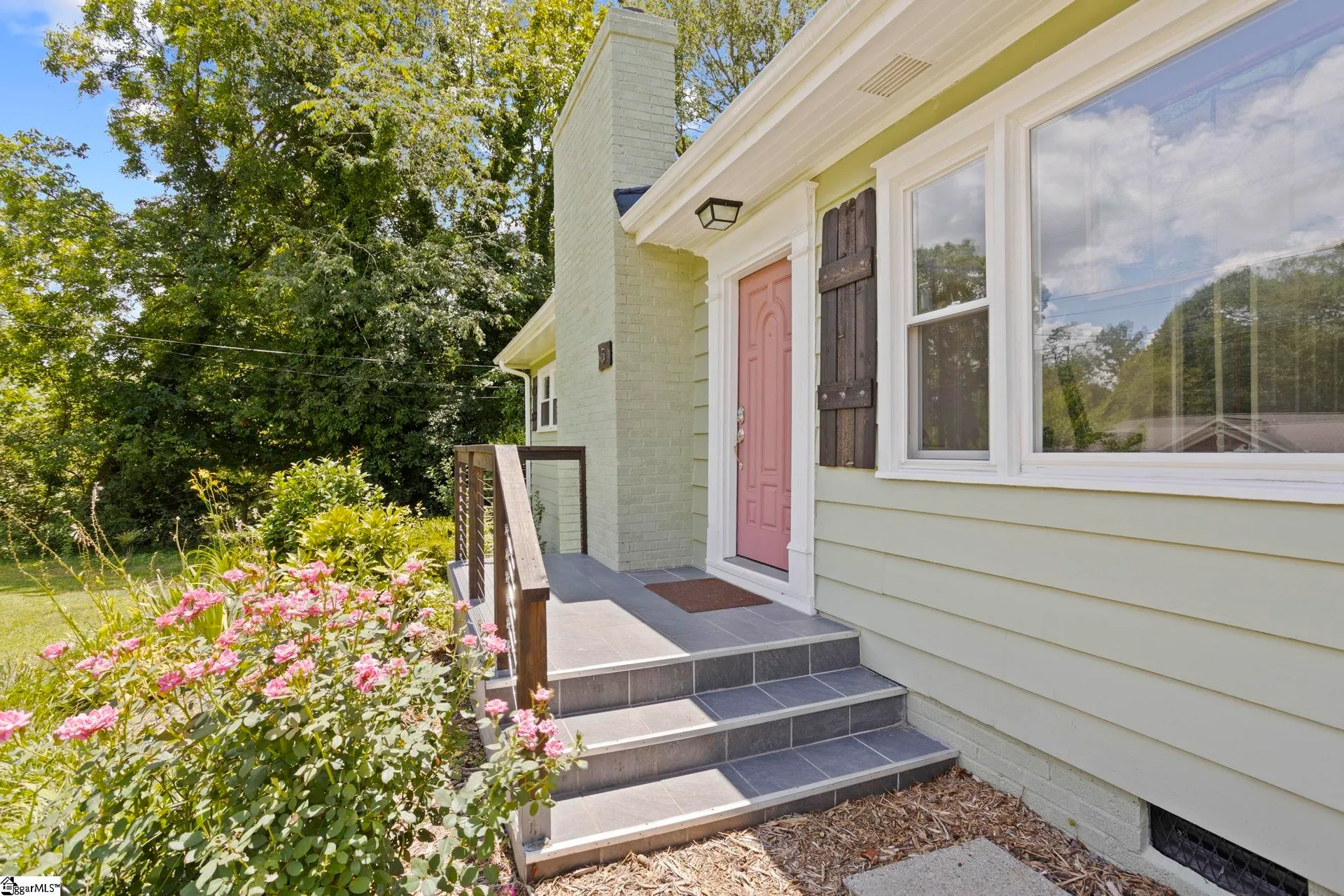 Property image 4 at 5 Ridgewood Drive, Greenville, SC 29615