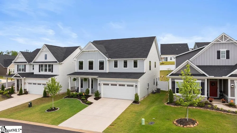 205 Skylyn Ridge