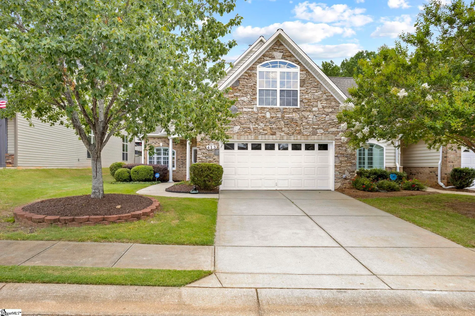 413 Pierview Way