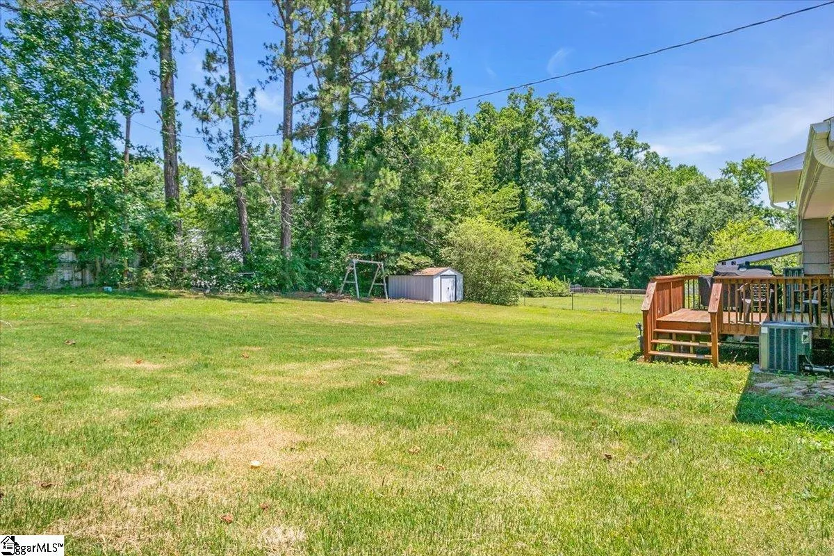 Property image 3 at 25 Amy Lane, Taylors, SC 29687