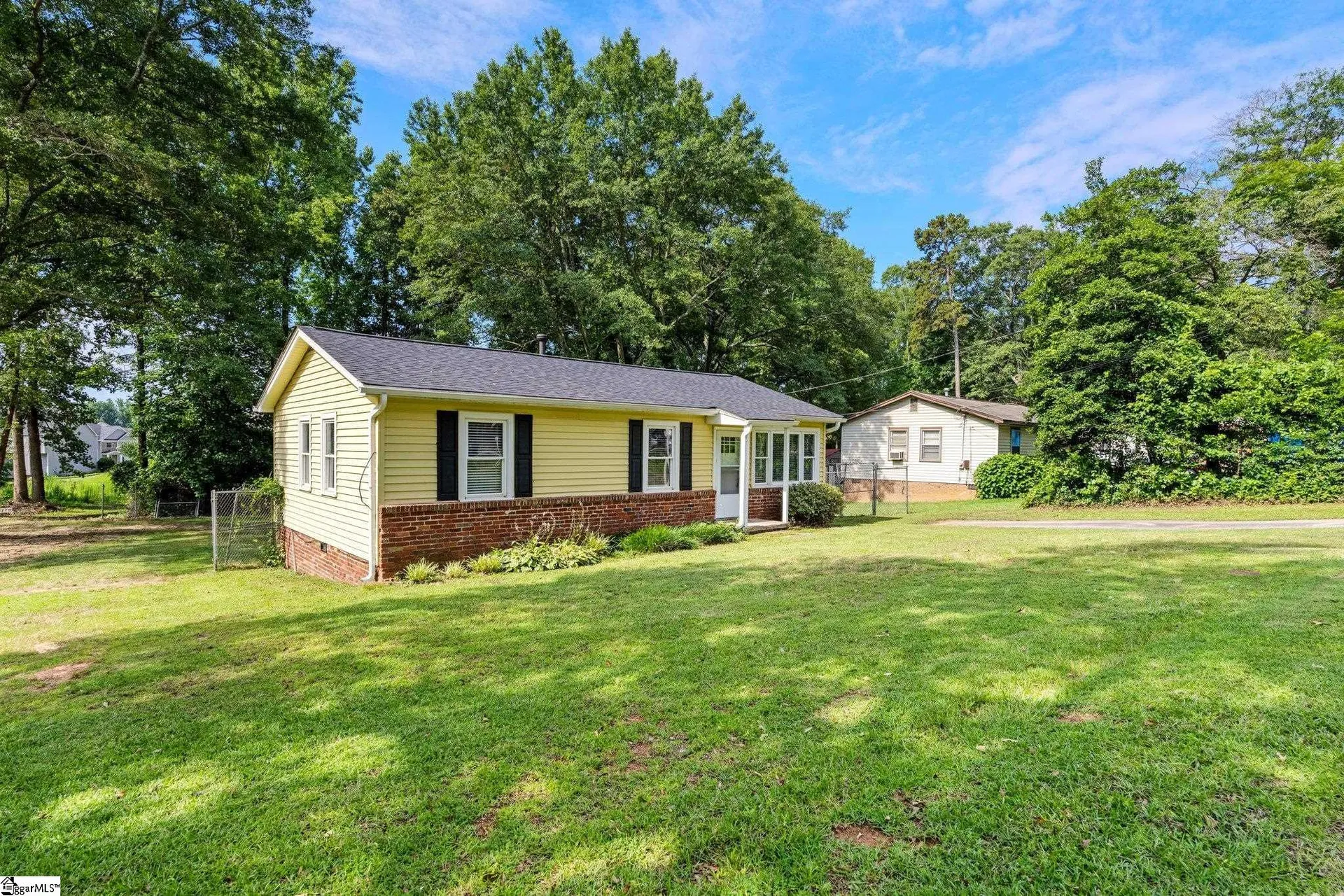Property image 2 at 303 Boyd Avenue, Simpsonville, SC 29681