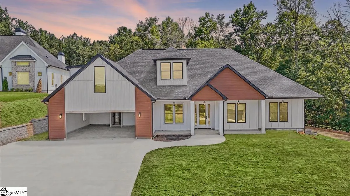 The Meadows, Easley Community