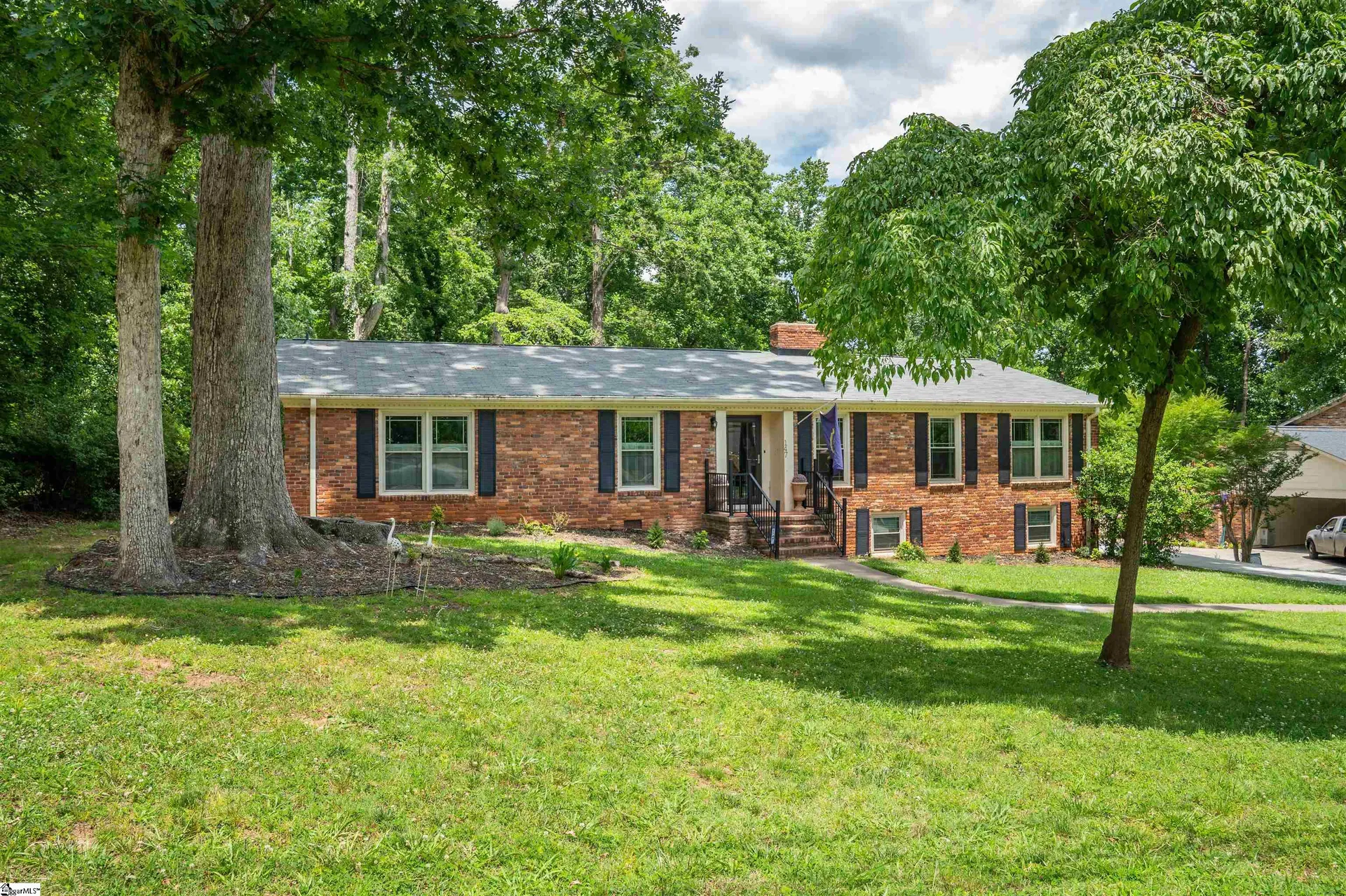 Property image 2 at 147 Hillbrook Drive, Spartanburg, SC 29307