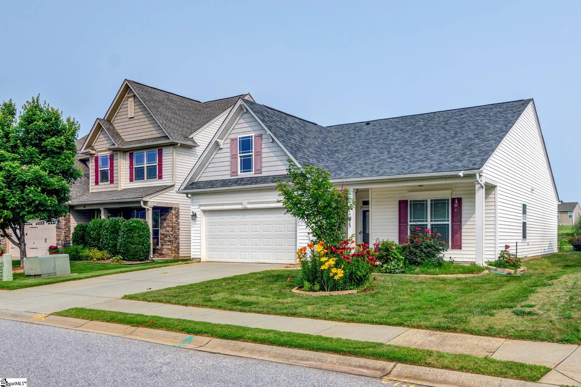Property image 2 at 10 Mcfadden Drive, Simpsonville, SC 29680