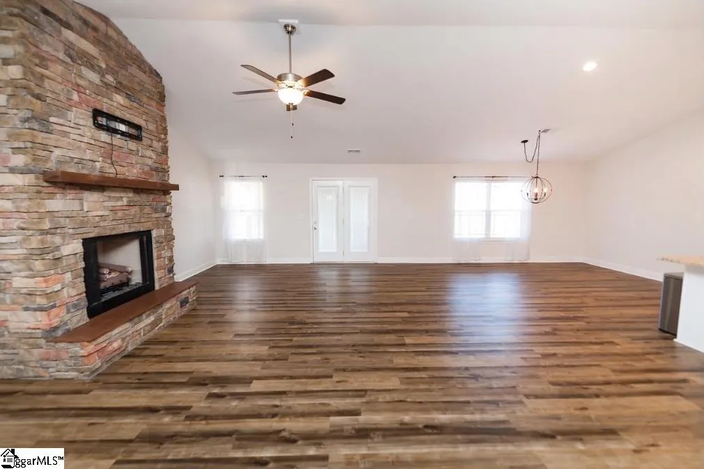 Property image 2 at 875 W Keepsake Lane, Inman, SC 29349