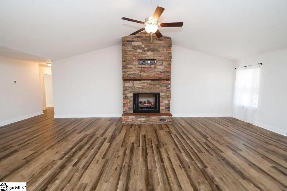 Property image 4 at 875 W Keepsake Lane, Inman, SC 29349