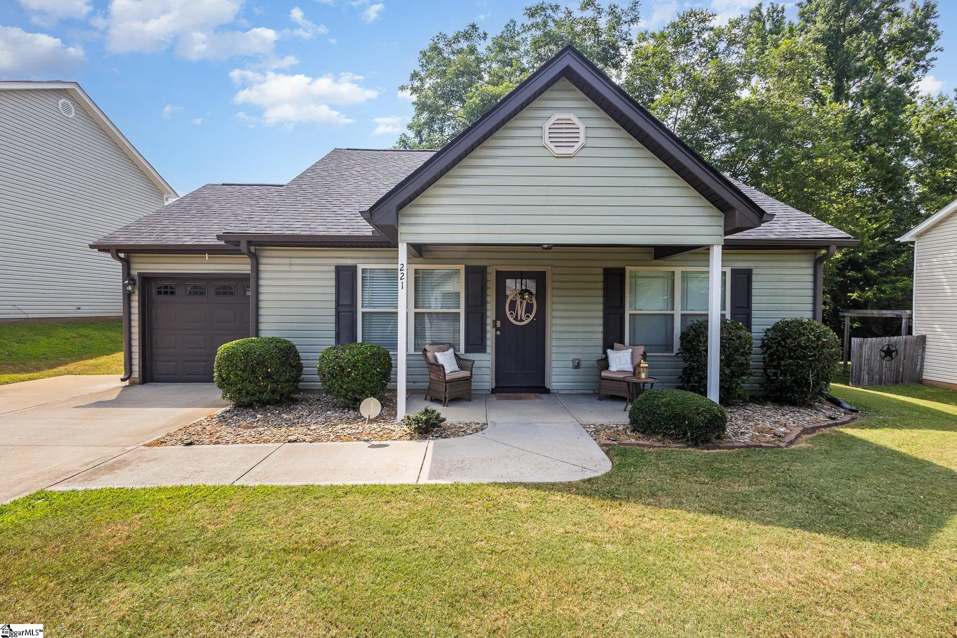 Property image 2 at 221 Basswood Drive, Roebuck, SC 29376