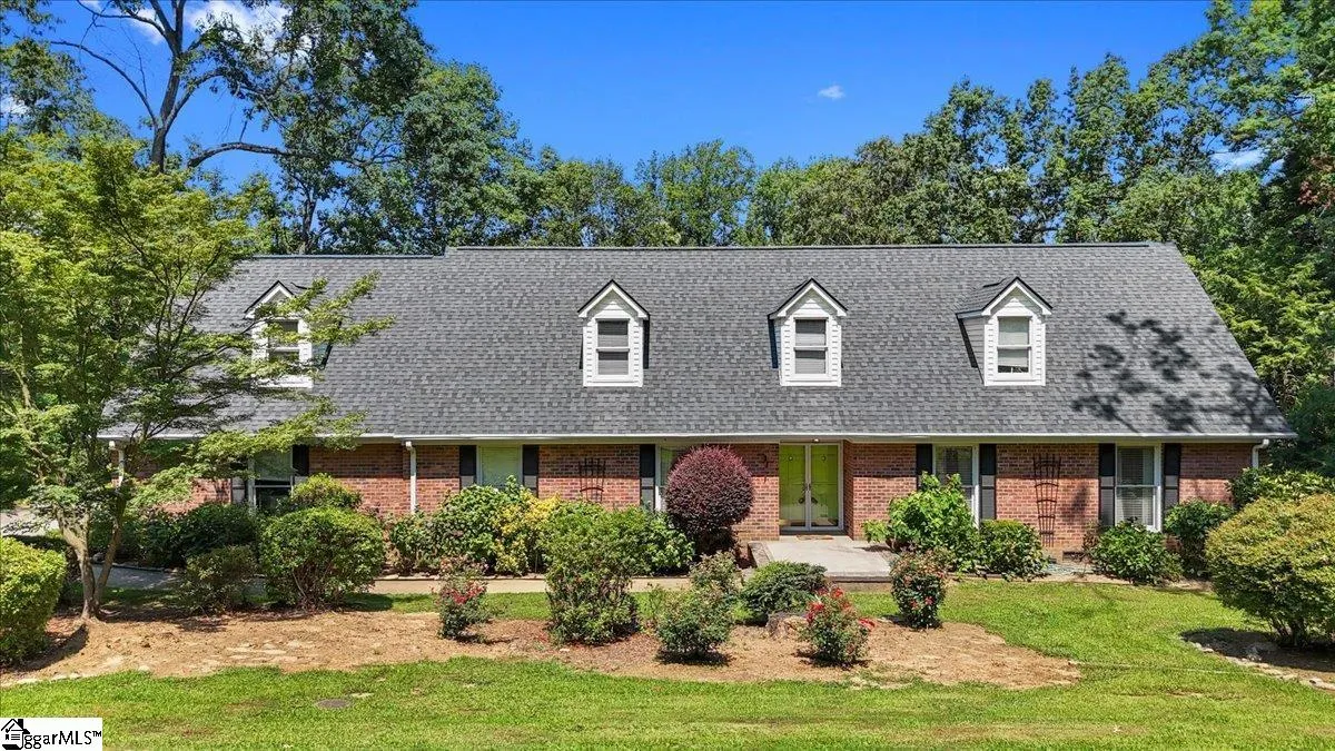 1 Dove Tree Road
