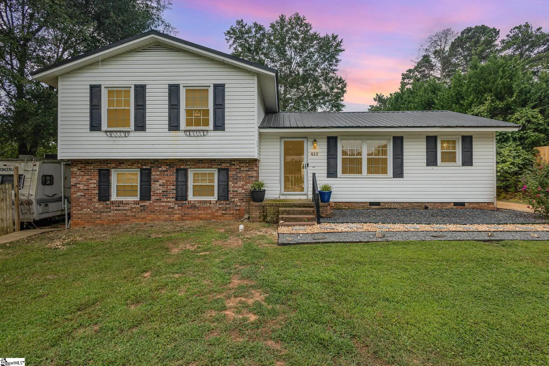 412 Sellwood Circle