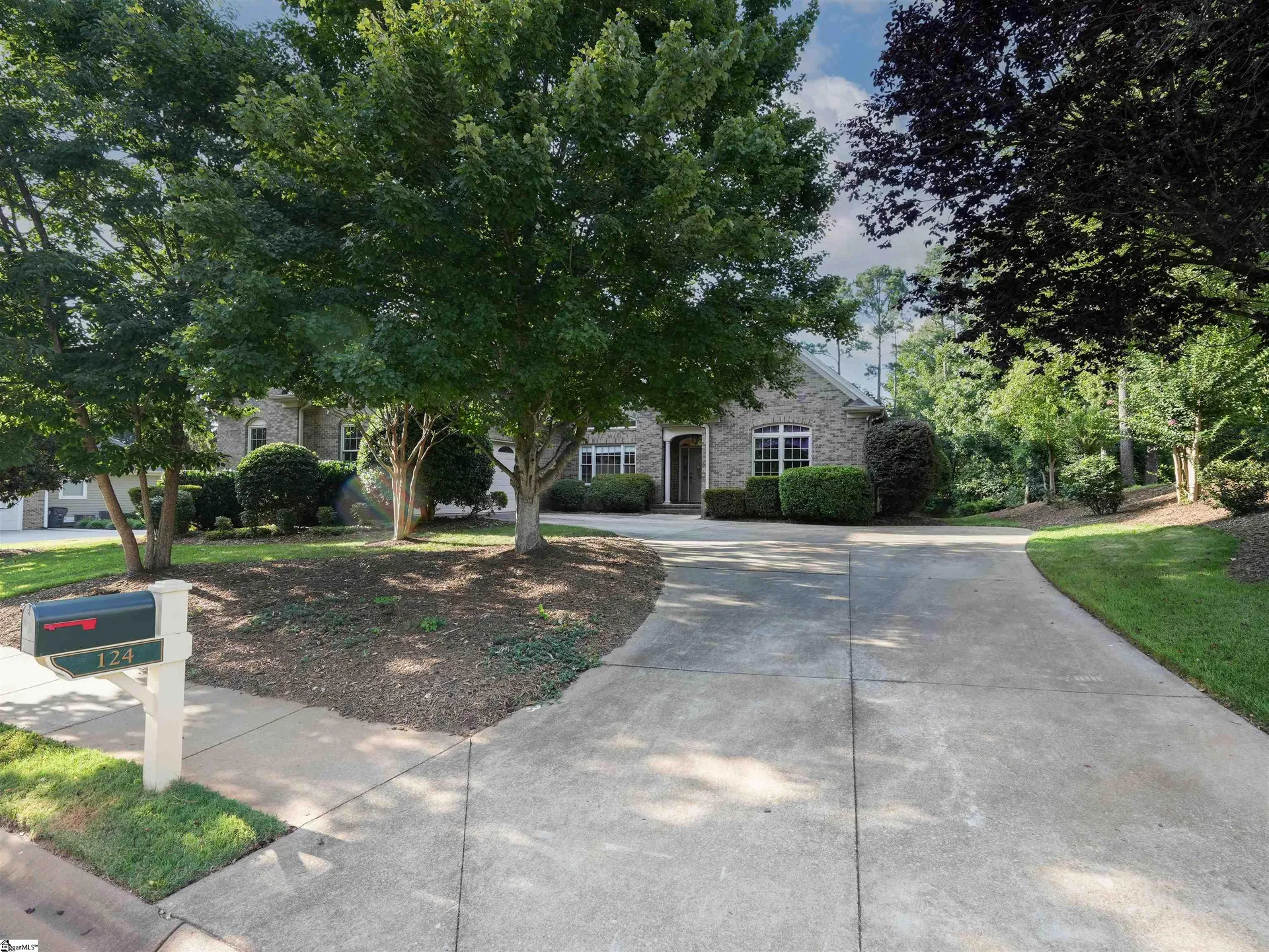 Property image 3 at 124 Bentwater Trail, Simpsonville, SC 29680