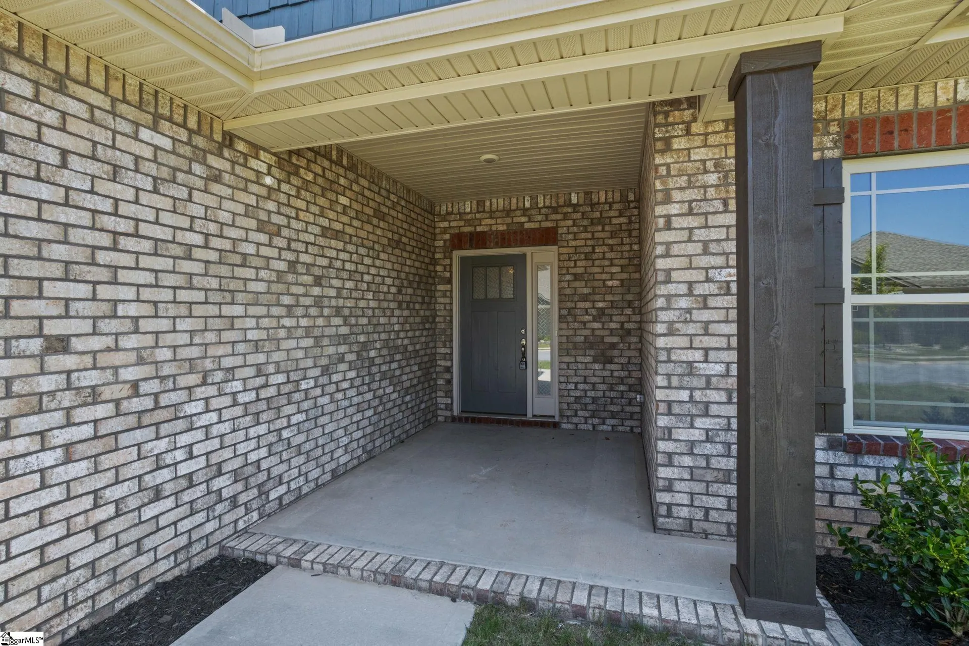 Property image 3 at 710 Butterfly Lake Court, Greenville, SC 29605-6159