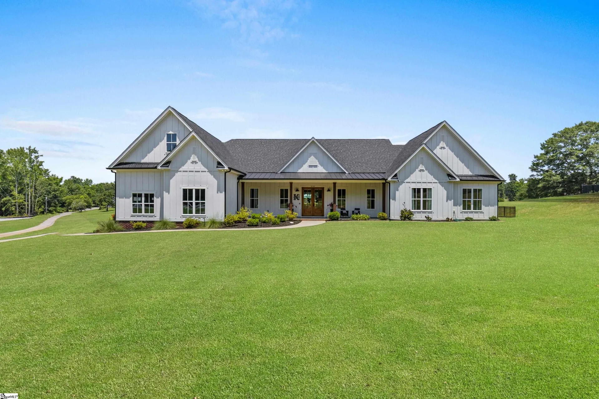 Longshore Estates, Piedmont Community
