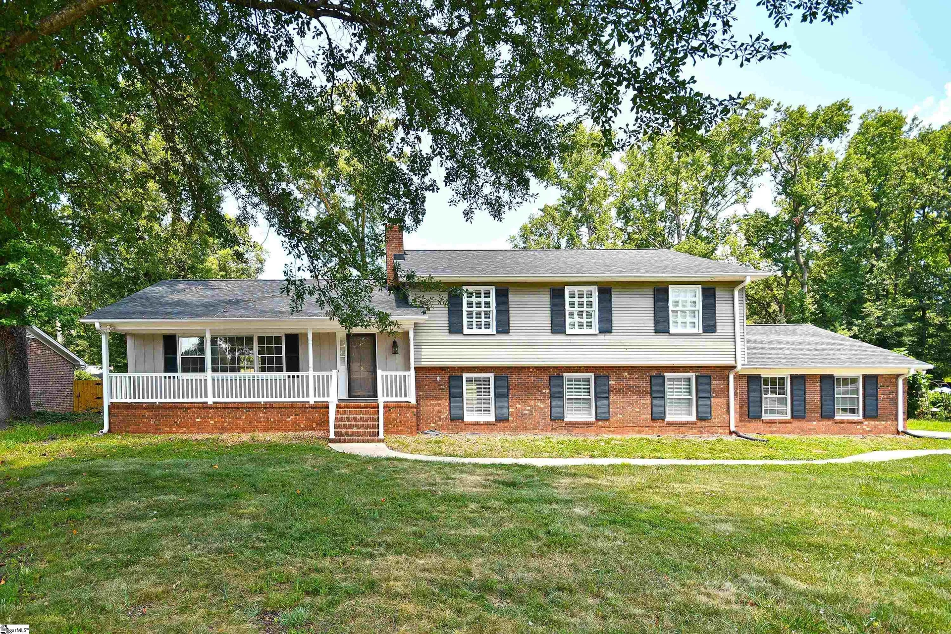 5 Donington Drive