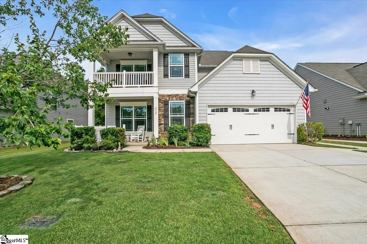 212 Hearthwood Lane