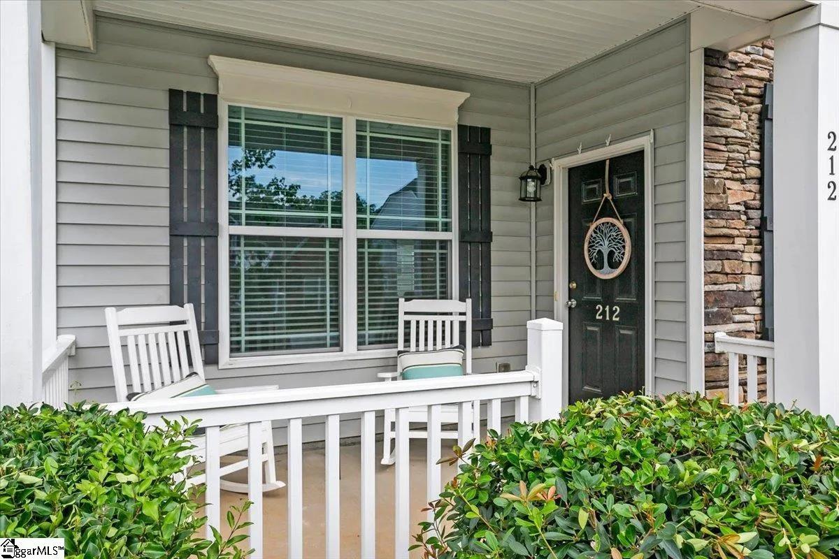 Property image 2 at 212 Hearthwood Lane, Simpsonville, SC 29681