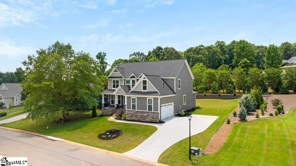 Property image 2 at 200 Lord Byron Lane, Travelers Rest, SC 29690-7212