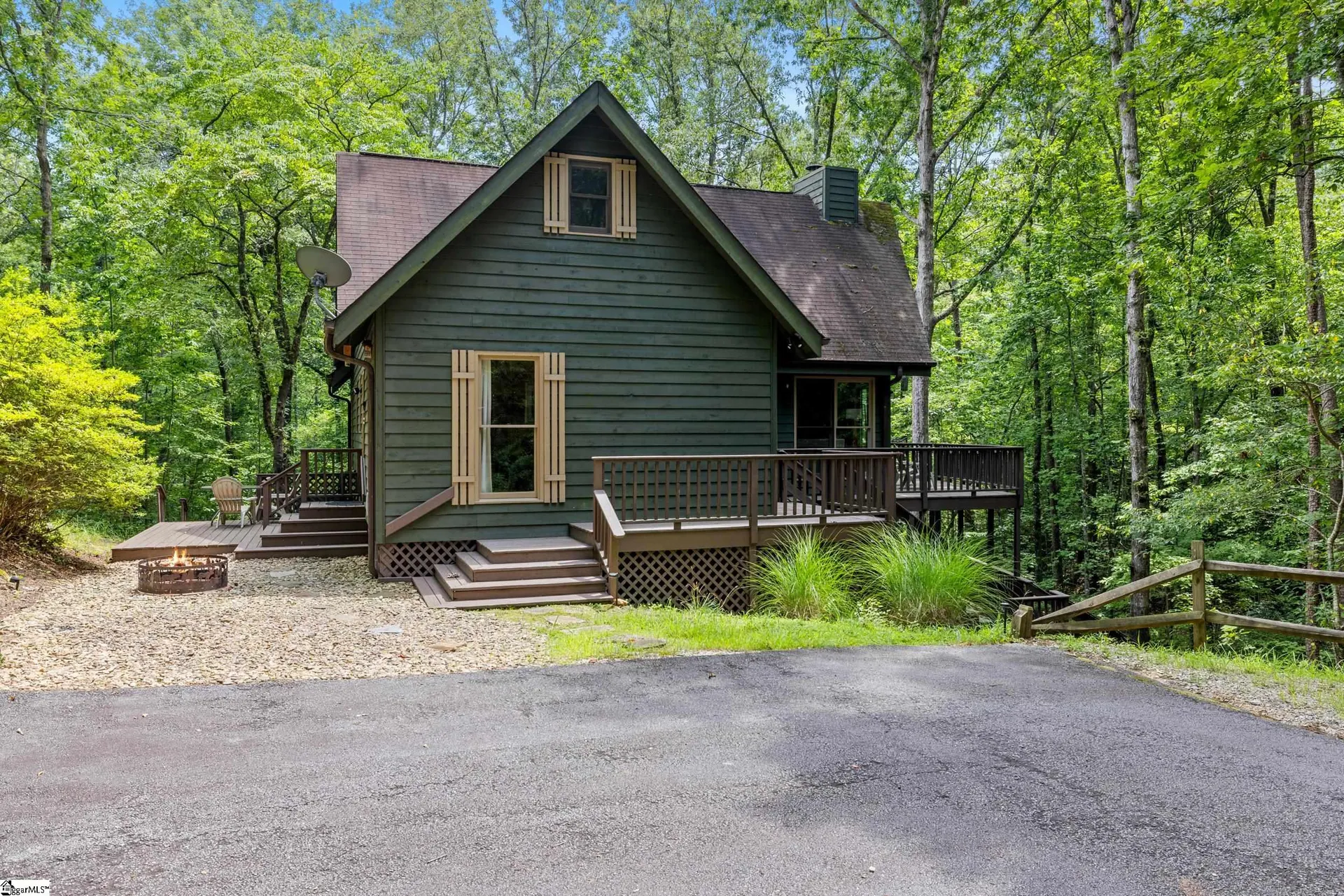 Property image 2 at 113 Aartun Alley, Pickens, SC 29671