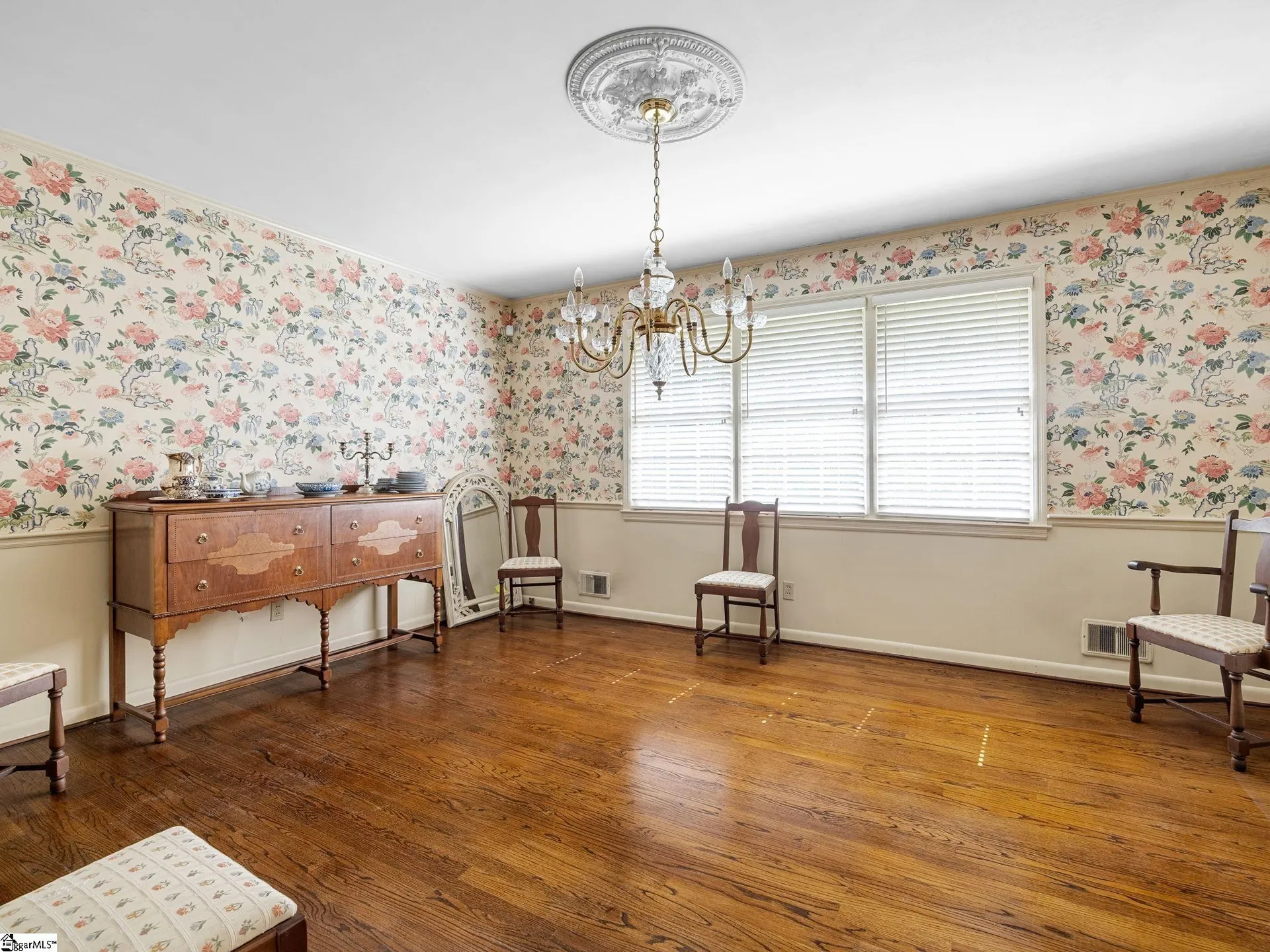Property image 4 at 357 Lake Forest Drive, Spartanburg, SC 29307