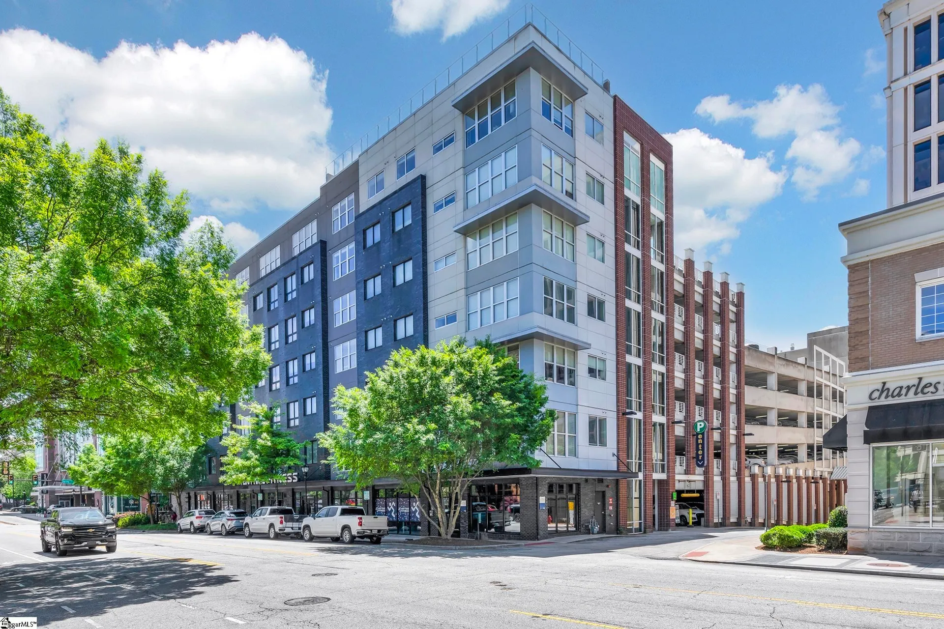 100 East, Greenville Community