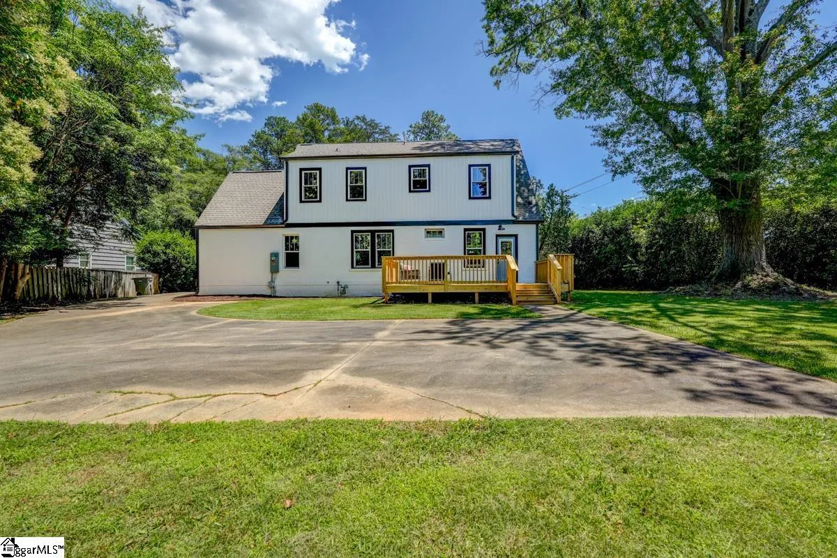 Property image 4 at 101 Sunset Drive, Spartanburg, SC 29302