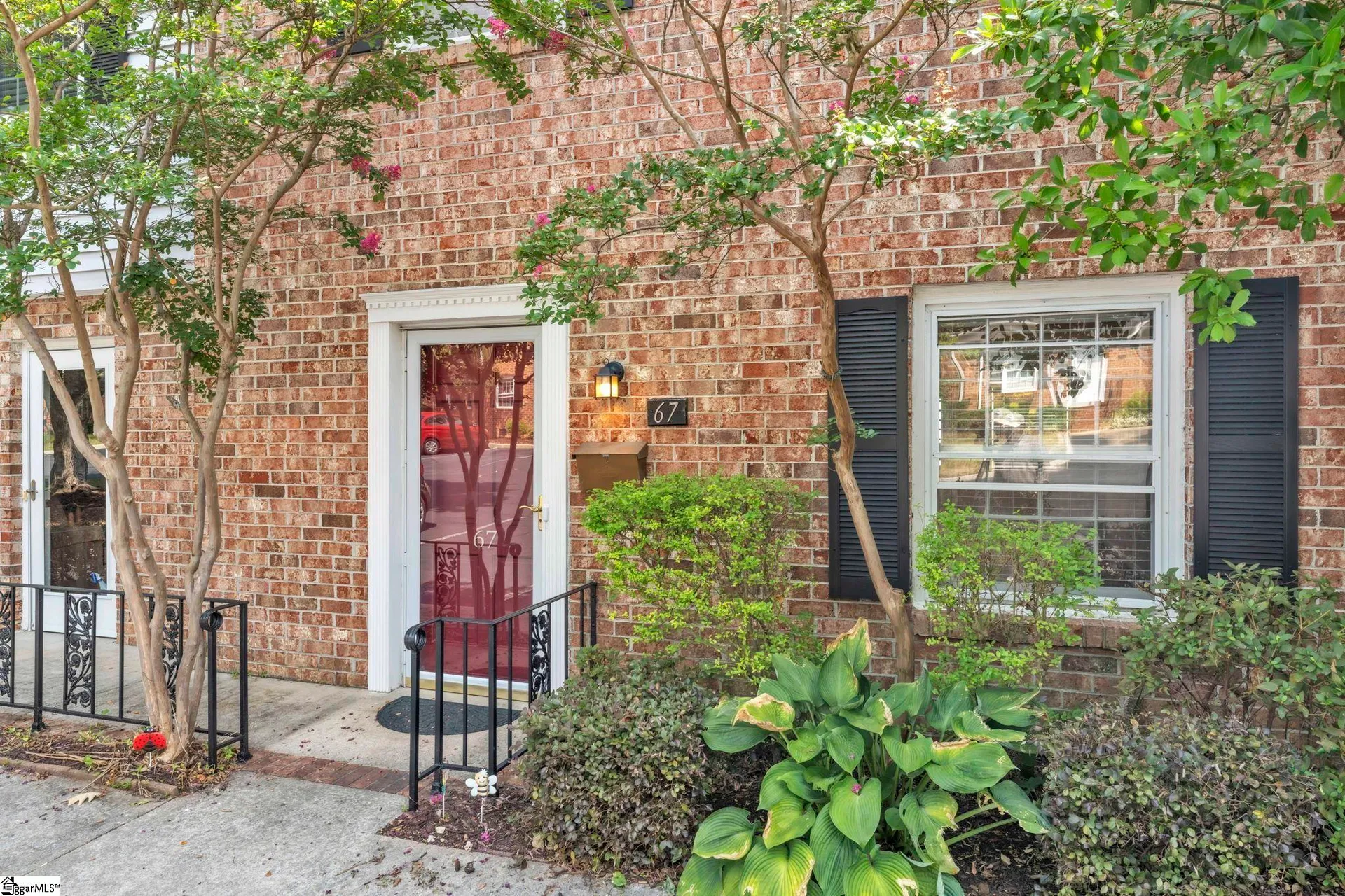 815 Edwards Road