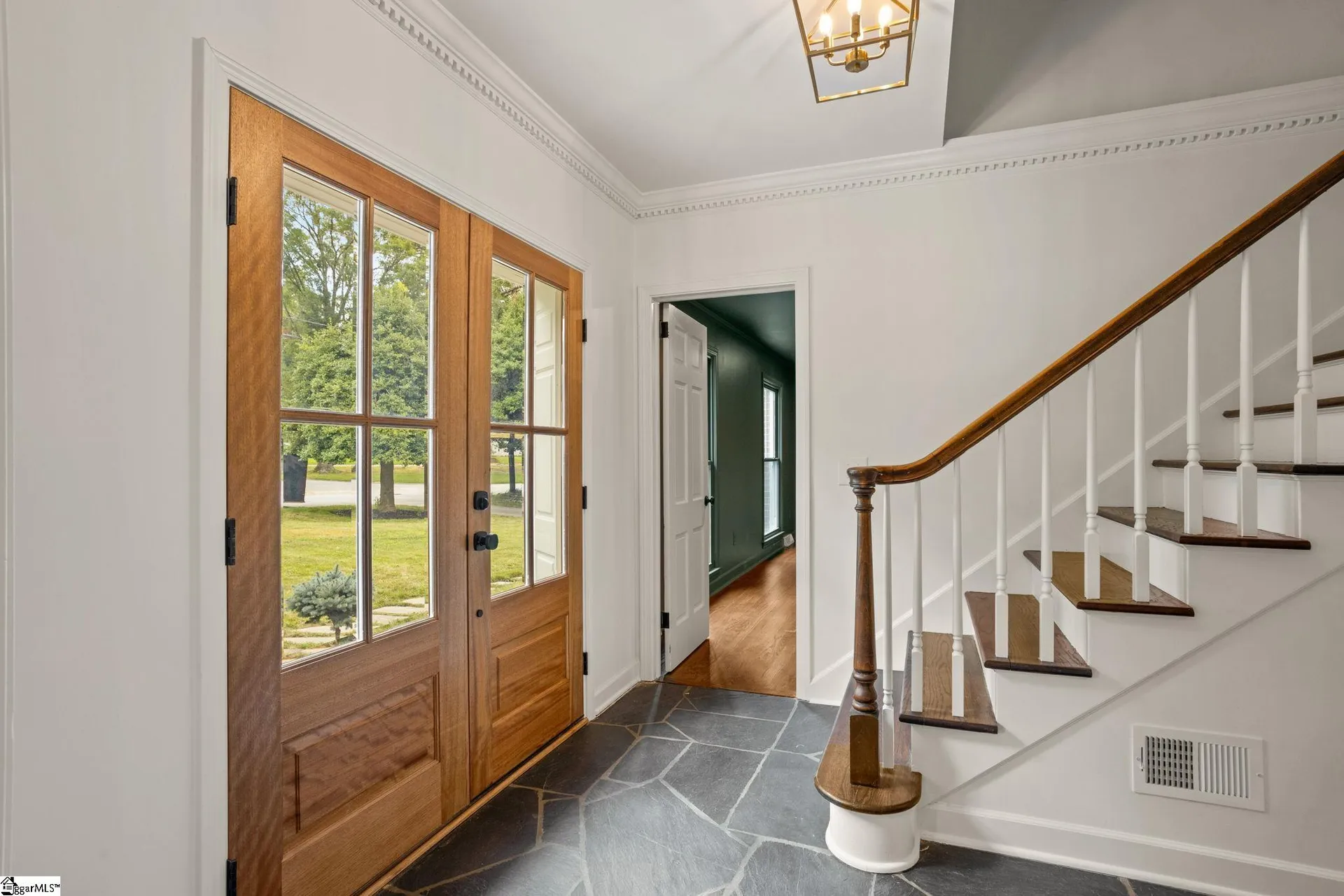 Property image 5 at 8 Hearthstone Lane, Greenville, SC 29615