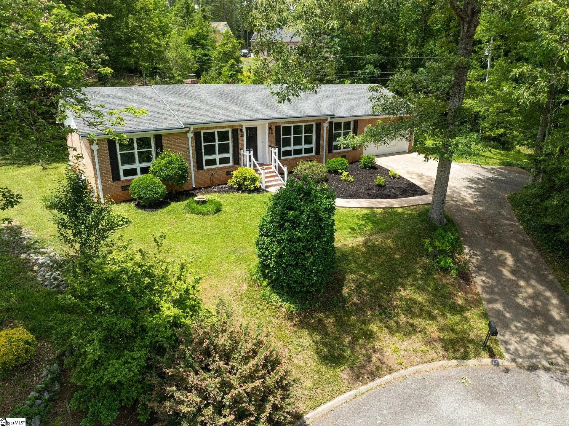 Property image 4 at 12 Burlwood Court, Taylors, SC 29687