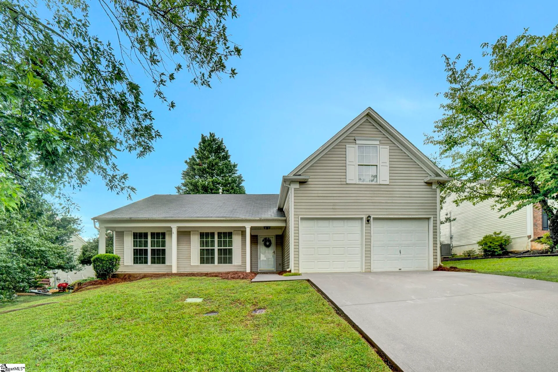 Foxdale, Simpsonville Community